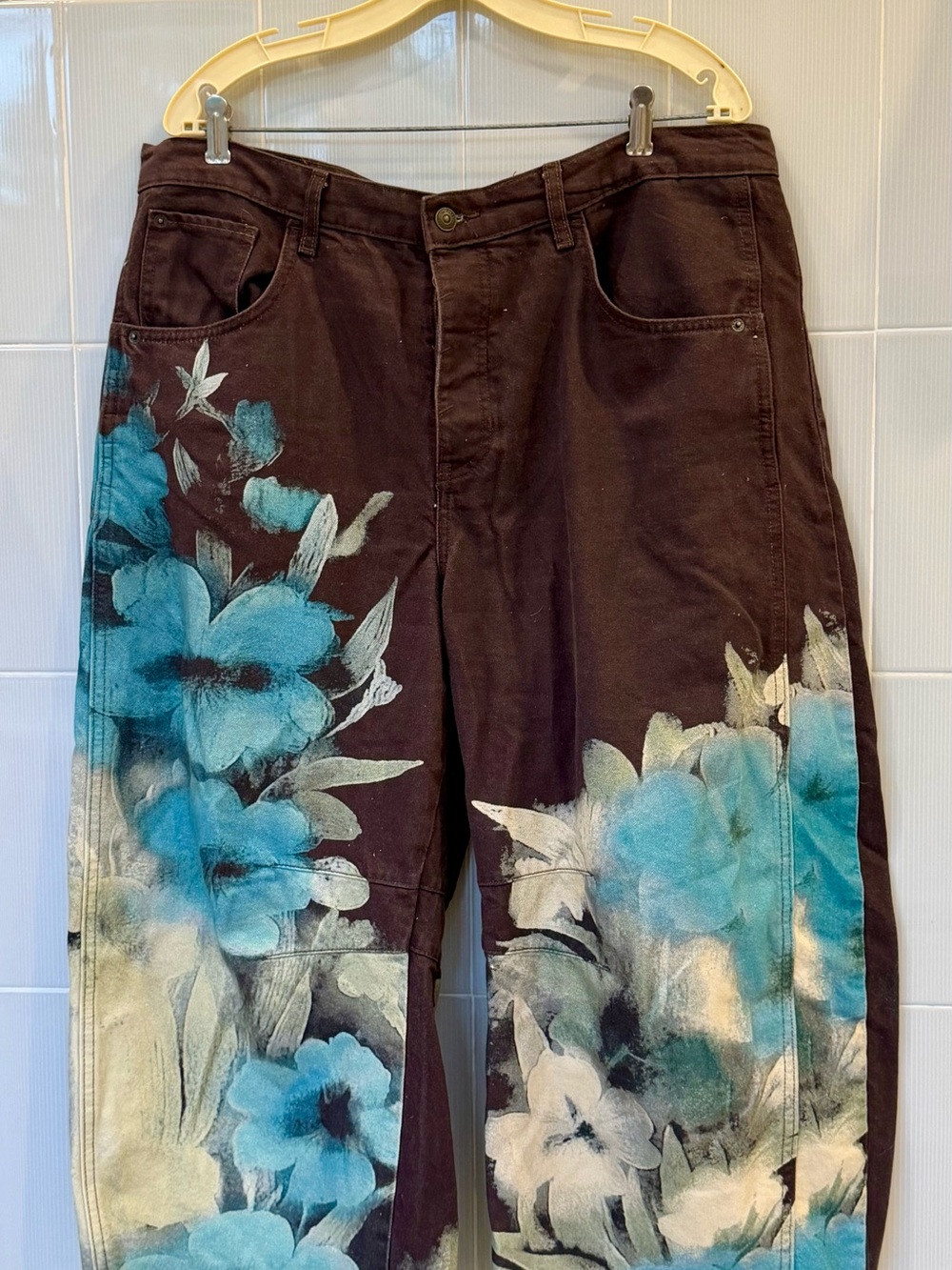 Free People Jeans with Blue Floral Print - Picture 3 of 13